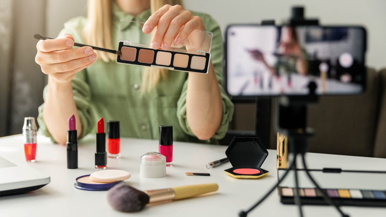 Direito para Digital Influencers: Proteja Sua Carreira com Suporte Jurídico Especializado